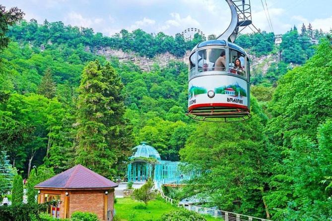 Апартаменты Day In Боржоми Экстерьер фото